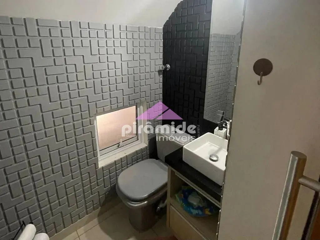 Casa, 3 quartos, 129 m² - Foto 2