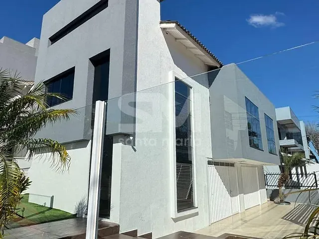 Casa 6 quartos e 5 banheiros, à venda, no bairro Passo dos Fortes em Chapecó