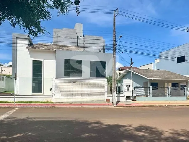 Casa 6 quartos e 5 banheiros, à venda, no bairro Passo dos Fortes em Chapecó