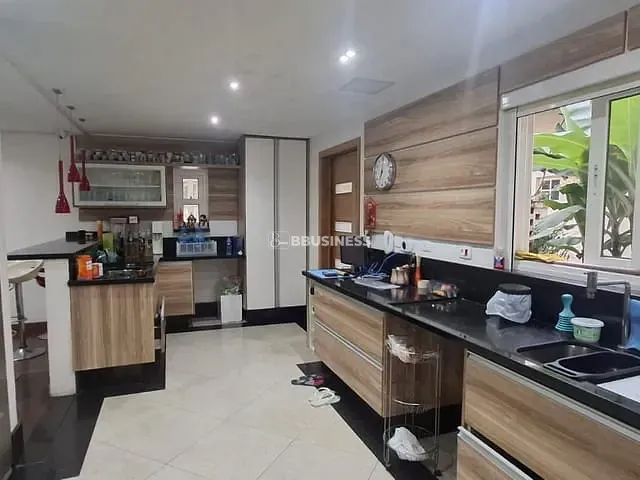 Casa com 450m² 4 quartos e 6 banheiros, à venda, no bairro Vila Suzana em São Paulo