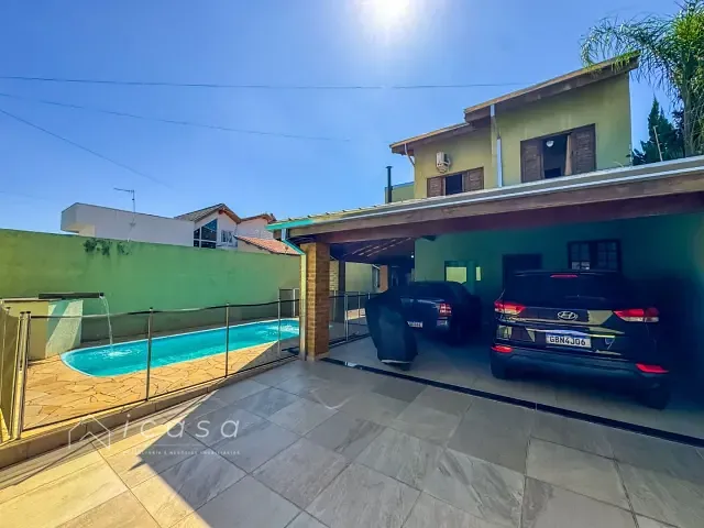 Casa com 250m² 3 quartos e 4 banheiros, à venda, no bairro Village das Flores em Caçapava