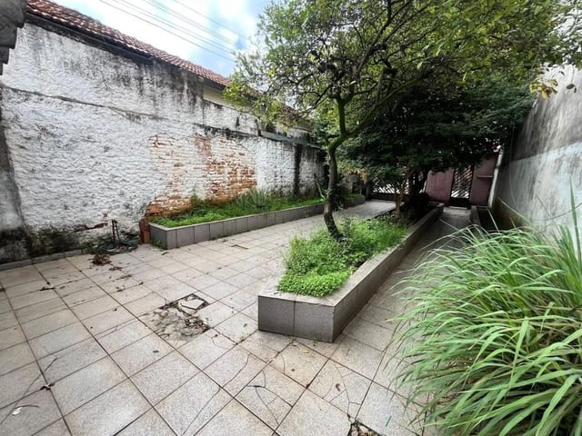 Casa com 240m² 1 quarto e 1 banheiro, à venda, no bairro Prosperidade em São Caetano do Sul