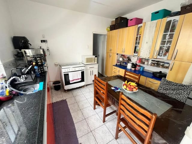 Casa com 240m² 1 quarto e 1 banheiro, à venda, no bairro Prosperidade em São Caetano do Sul