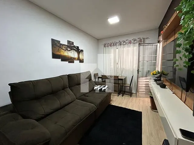 Casa com 162m² 2 quartos e 1 banheiro, à venda, no bairro Jardim Novo Mundo em Várzea Paulista