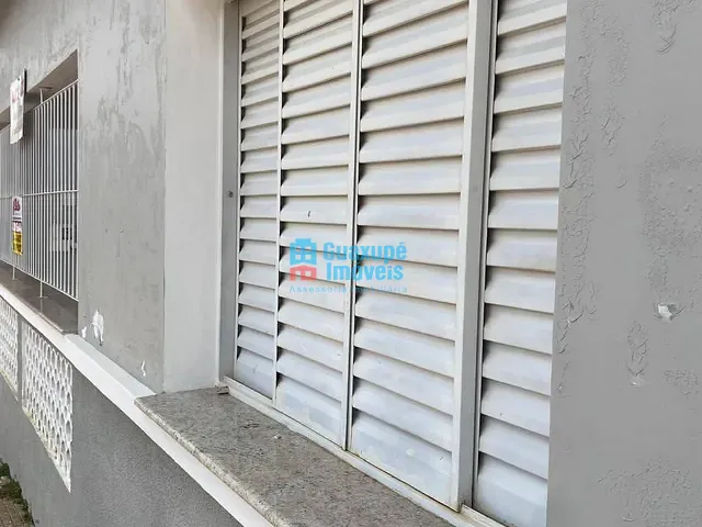 Casa 2 quartos e 1 banheiro, para alugar, no bairro CENTRO em Guaxupé