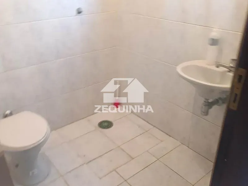 Casa, 4 quartos, 298 m² - Foto 24