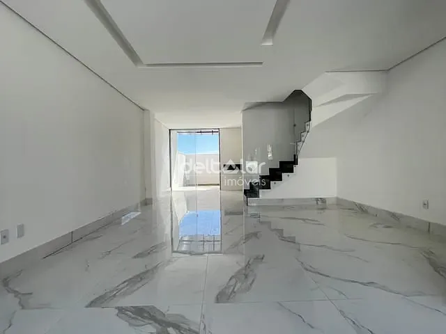 Casa com 226m² 3 quartos e 2 banheiros, à venda, no bairro Santa  Branca em Belo Horizonte