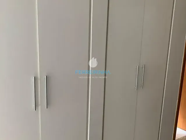 Casa com 260m² 4 quartos e 2 banheiros, para alugar, no bairro Urbanova em São José dos Campos