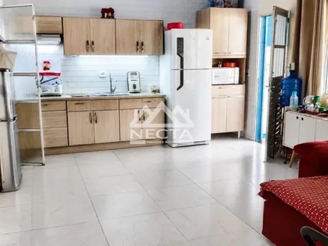 Casa com 95m² 2 quartos e 1 banheiro, à venda, no bairro Martim de Sá em Caraguatatuba