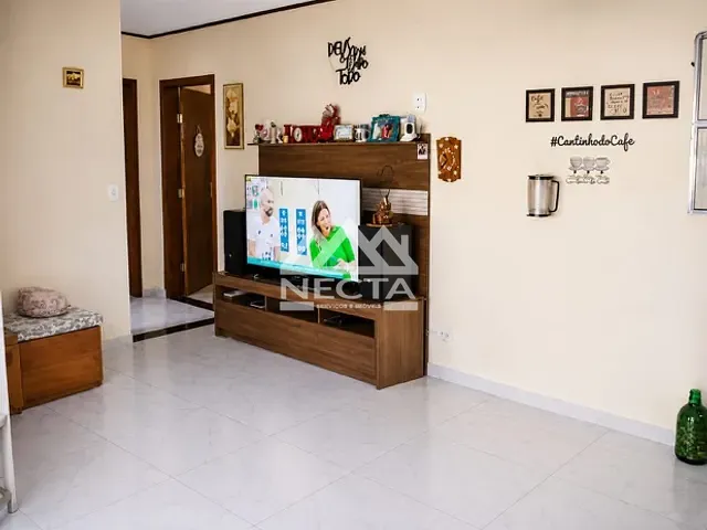 Casa com 95m² 2 quartos e 1 banheiro, à venda, no bairro Martim de Sá em Caraguatatuba