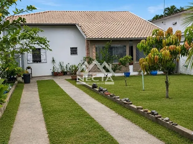 Casa com 95m² 2 quartos e 1 banheiro, à venda, no bairro Martim de Sá em Caraguatatuba