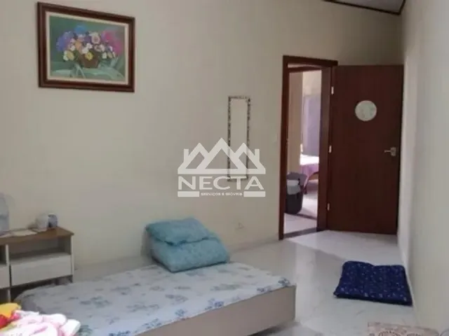 Casa com 95m² 2 quartos e 1 banheiro, à venda, no bairro Martim de Sá em Caraguatatuba