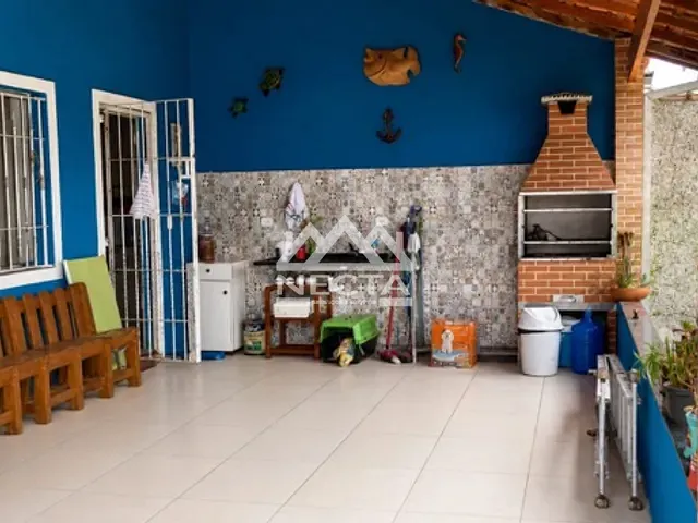 Casa com 95m² 2 quartos e 1 banheiro, à venda, no bairro Martim de Sá em Caraguatatuba