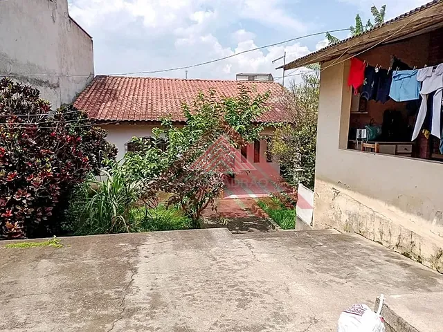 Casa com 480m² 4 quartos e 3 banheiros, à venda, no bairro Jardim Bom Recanto em Mauá