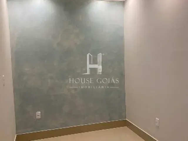 Casa com 267m² 3 quartos e 2 banheiros, à venda, no bairro Parque Anhanguera em Goiânia