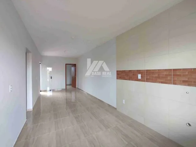 Casa 3 quartos e 1 banheiro, à venda, no bairro Cará-cará em Ponta Grossa