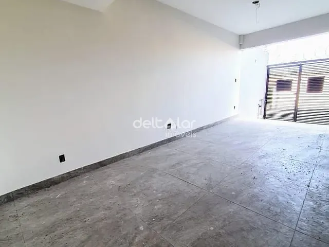 Casa com 83m² 2 quartos e 1 banheiro, à venda, no bairro Céu Azul em Belo Horizonte