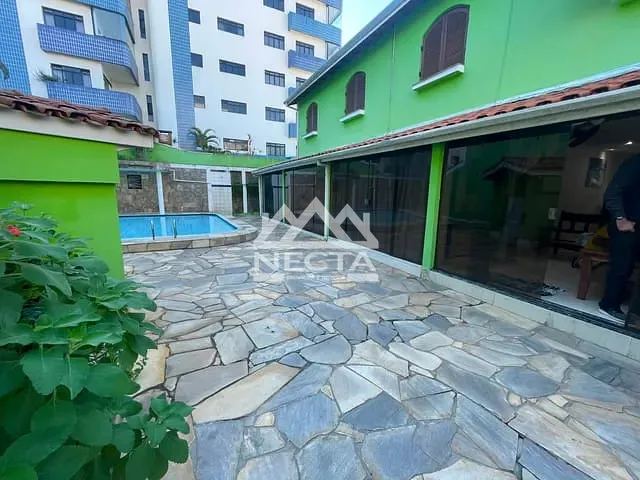 Casa com 71m² 2 quartos e 1 banheiro, à venda, no bairro Indaiá em Caraguatatuba