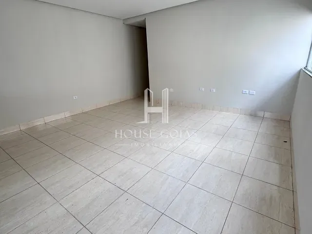 Casa com 205m² 2 quartos e 2 banheiros, à venda, no bairro Independência - 1º Complemento Setor das Mansões em Aparecida de Goiânia