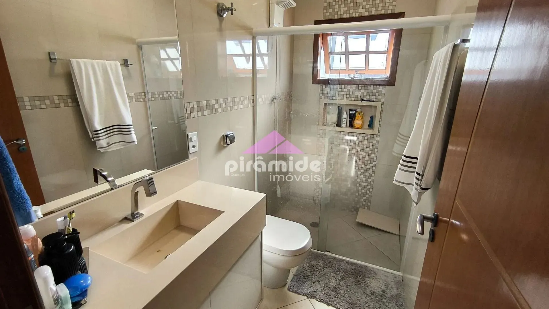 Casa, 5 quartos, 266 m² - Foto 32