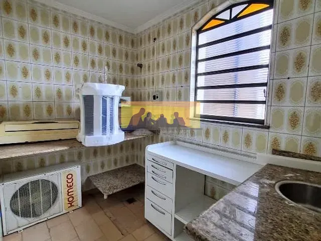 Casa com 302m² 3 quartos e 4 banheiros, para alugar, no bairro Jardim Santa Genebra II (Barao Geraldo) em Campinas