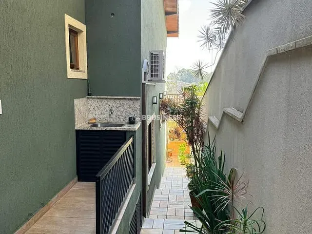 Casa com 300m² 3 quartos e 3 banheiros, à venda, no bairro Chácara Ondas Verdes em Cotia