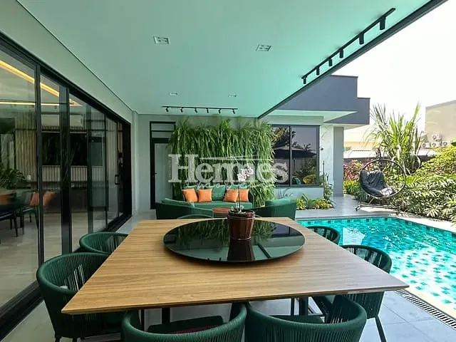 Casa com 632m² 4 quartos e 6 banheiros, à venda, no bairro Jardim América em Paulínia