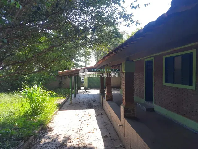 Casa com 600m² 2 quartos e 1 banheiro, para alugar, no bairro Jardim Blumenau em Artur Nogueira
