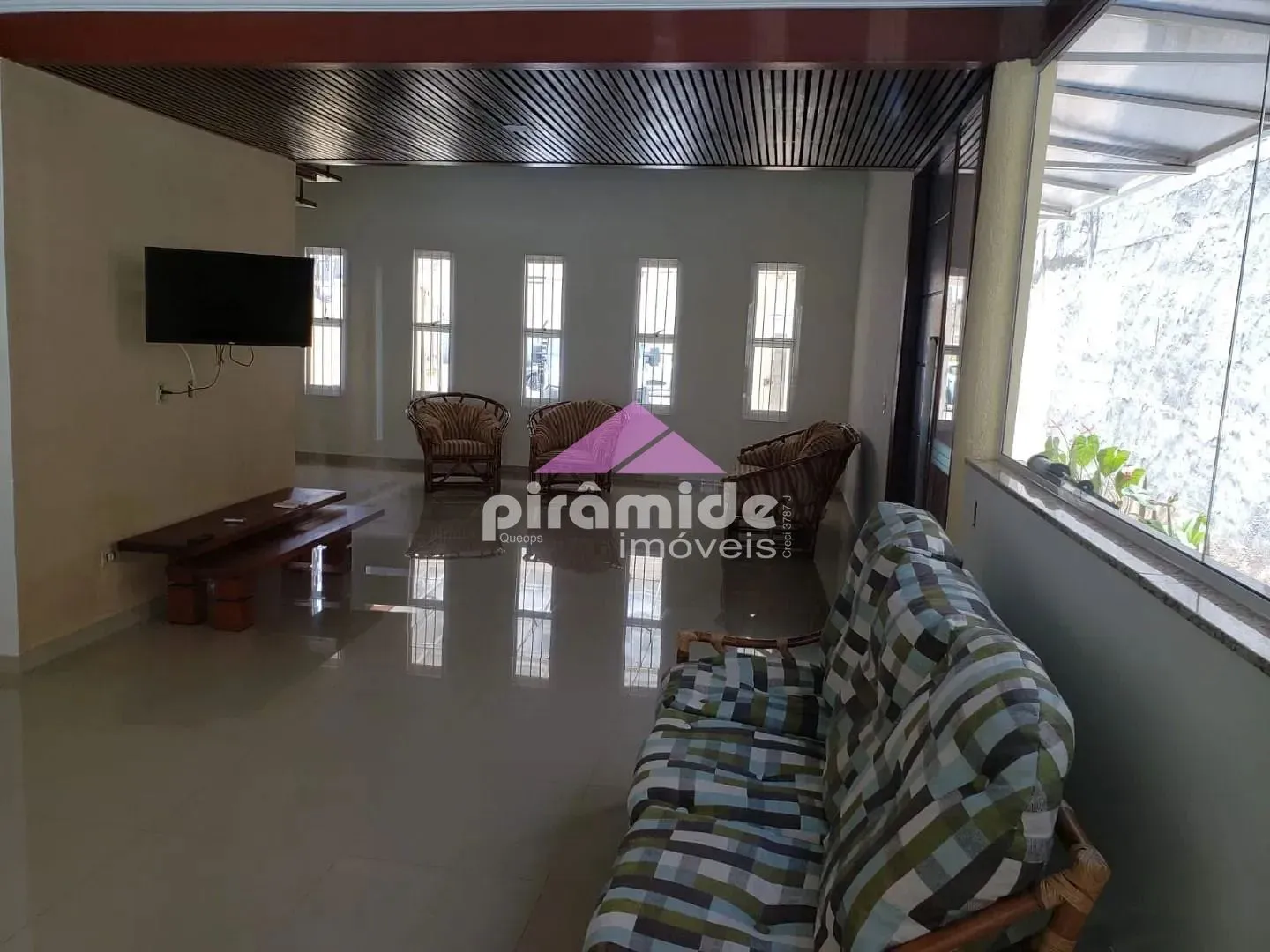 Casa, 3 quartos, 215 m² - Foto 3