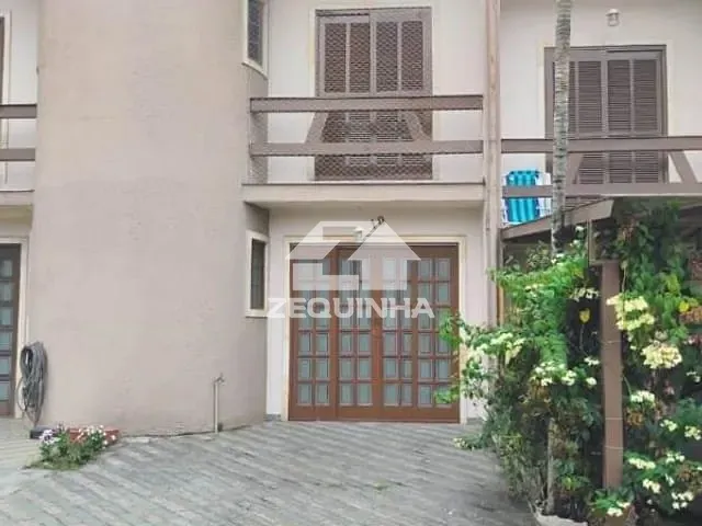 Casa com 102m² 2 quartos e 3 banheiros, à venda, no bairro Pestana em Osasco