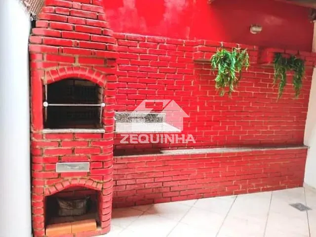 Casa com 102m² 2 quartos e 3 banheiros, à venda, no bairro Pestana em Osasco