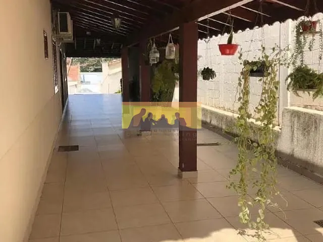 Casa com 877m² 4 quartos e 5 banheiros, à venda, no bairro Jardim dos Calegaris em Paulínia