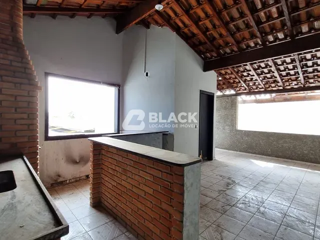 Casa com 156m², para alugar, no bairro Wanel Ville 4 em Sorocaba