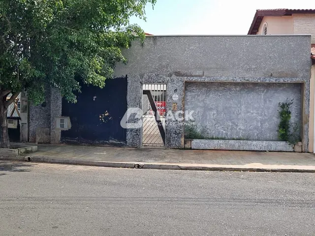 Casa com 156m², para alugar, no bairro Wanel Ville 4 em Sorocaba