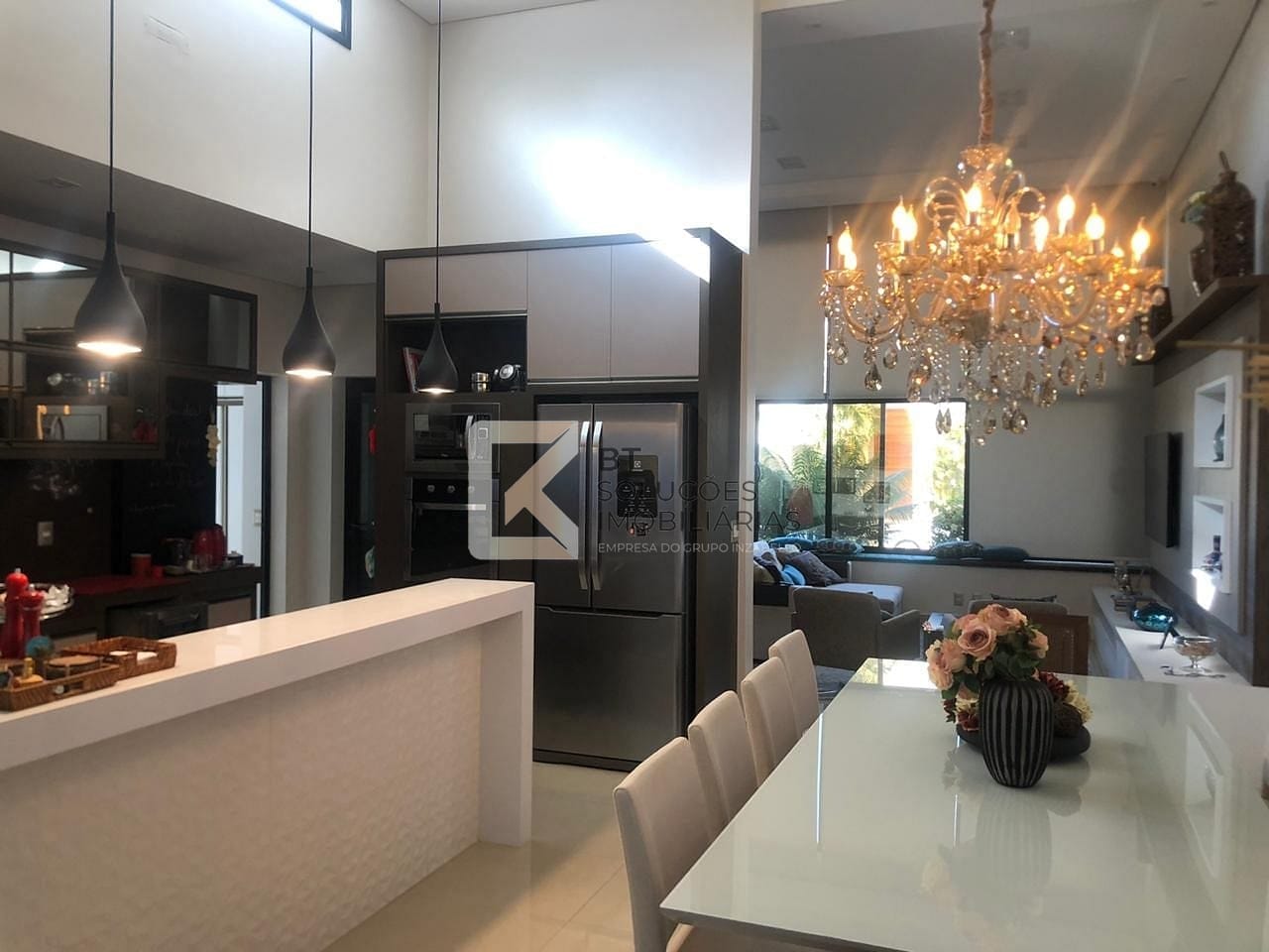 Casa à venda e aluguel com 3 quartos, 209m² - Foto 14