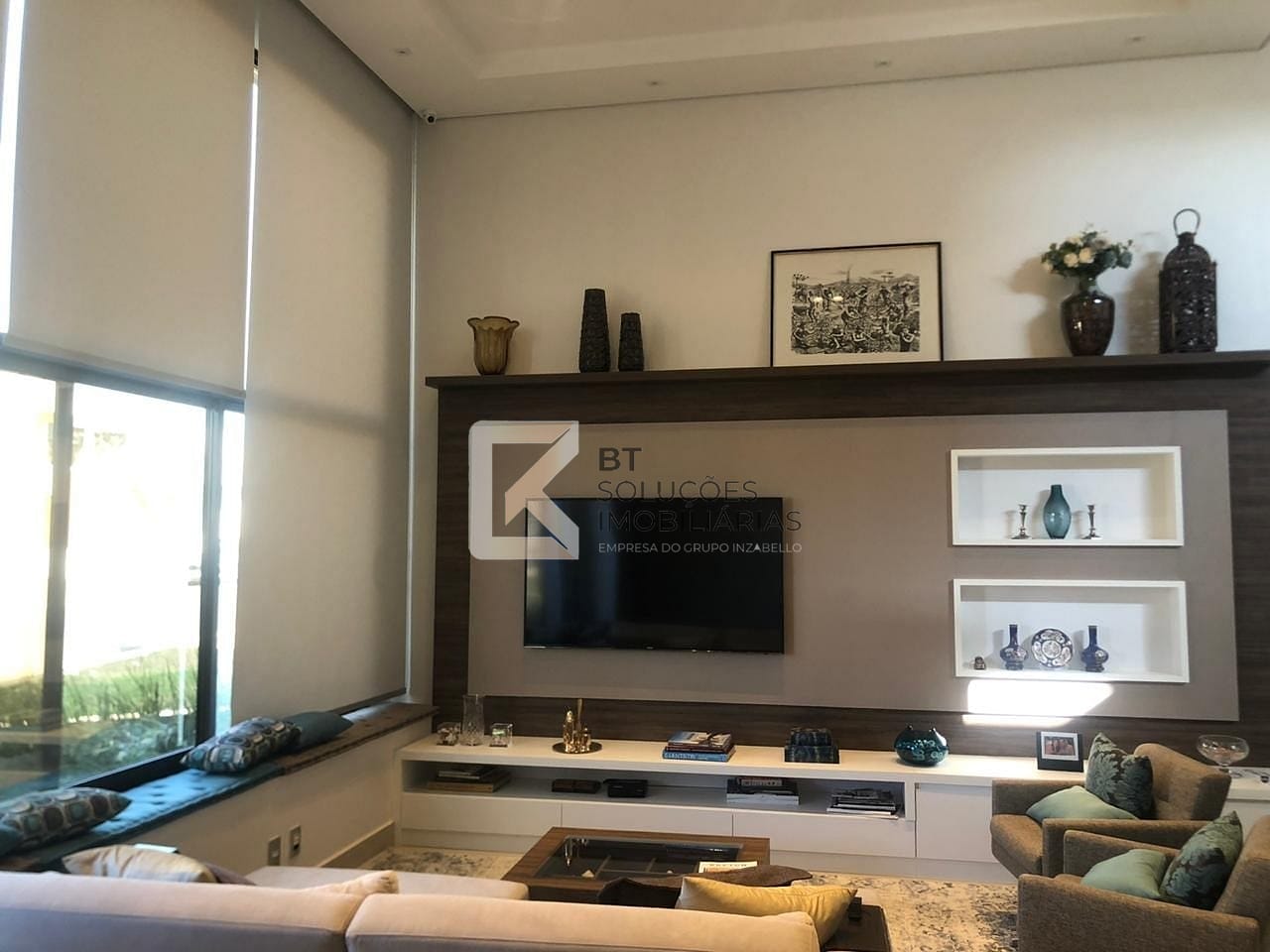 Casa à venda e aluguel com 3 quartos, 209m² - Foto 3