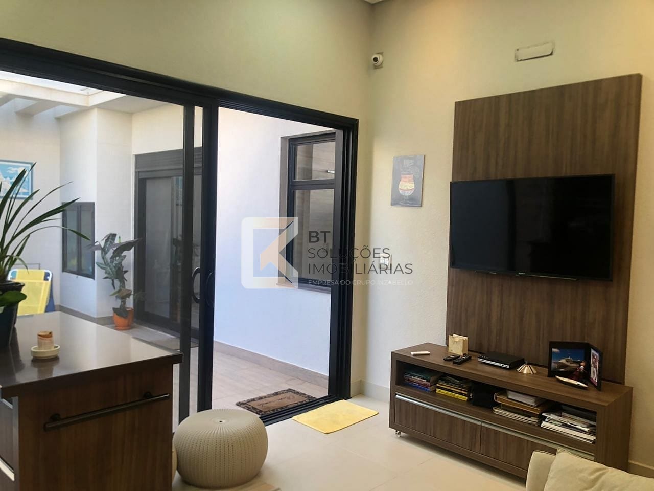 Casa à venda e aluguel com 3 quartos, 209m² - Foto 31