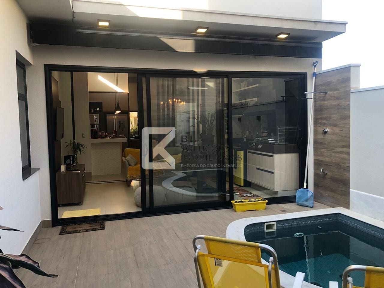 Casa à venda e aluguel com 3 quartos, 209m² - Foto 52