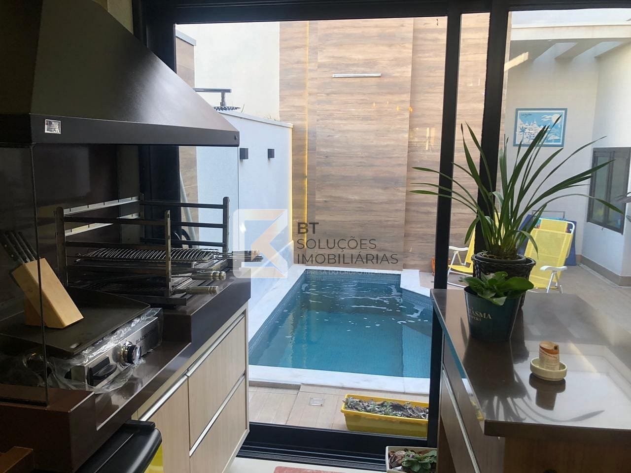 Casa à venda e aluguel com 3 quartos, 209m² - Foto 56