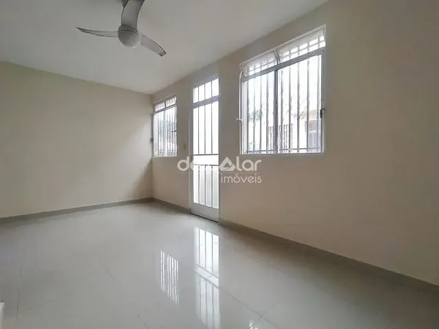 Casa com 106m² 3 quartos e 2 banheiros, à venda, no bairro Itapoã em Belo Horizonte
