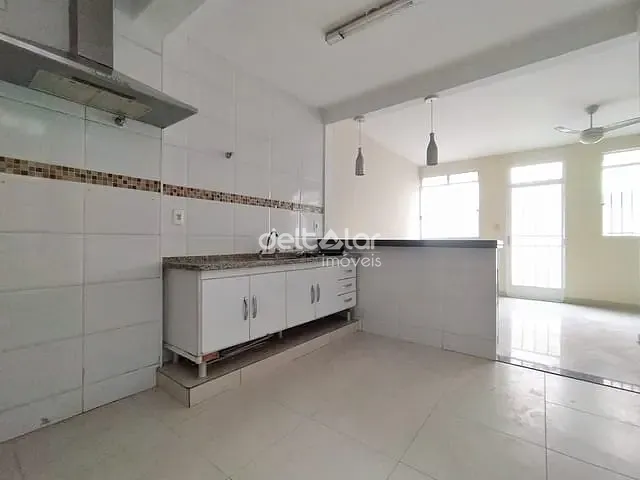 Casa com 106m² 3 quartos e 2 banheiros, à venda, no bairro Itapoã em Belo Horizonte