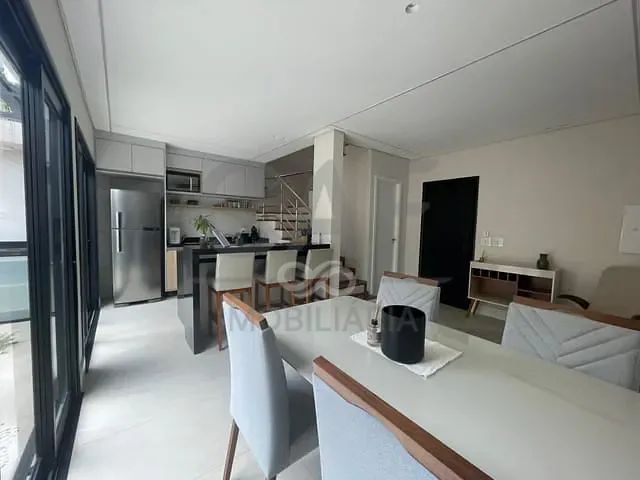 Casa 3 quartos e 4 banheiros, à venda, no bairro Villa Girassóis Holambra em Holambra