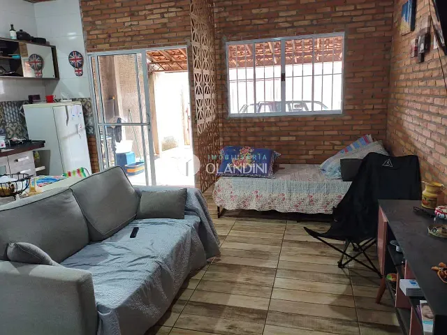 Kitnet com 200m², para alugar, no bairro Parque Residencial Carolina em Artur Nogueira