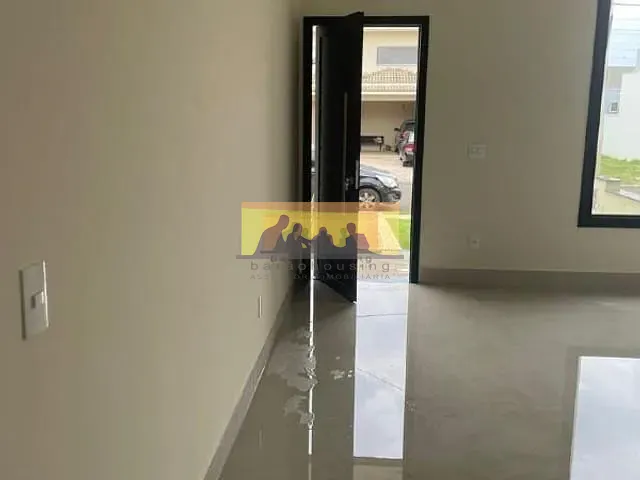 Casa com 300m², à venda, no bairro João Aranha em Paulínia