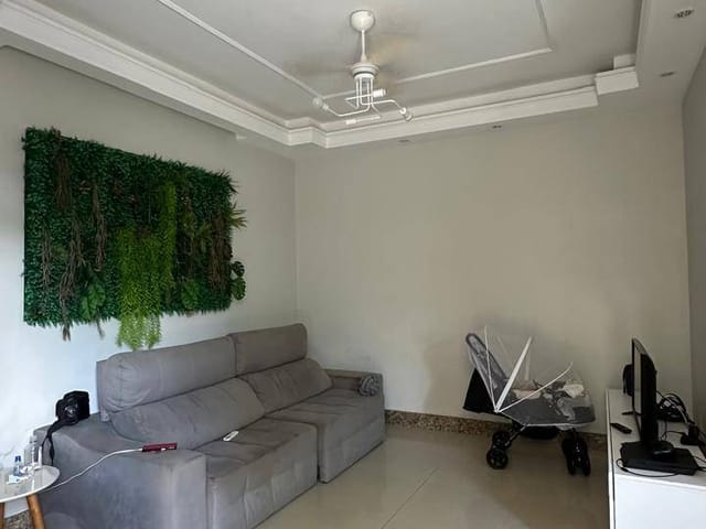 Casa com 251m² 3 quartos e 2 banheiros, à venda, no bairro Custodópolis em Campos dos Goytacazes
