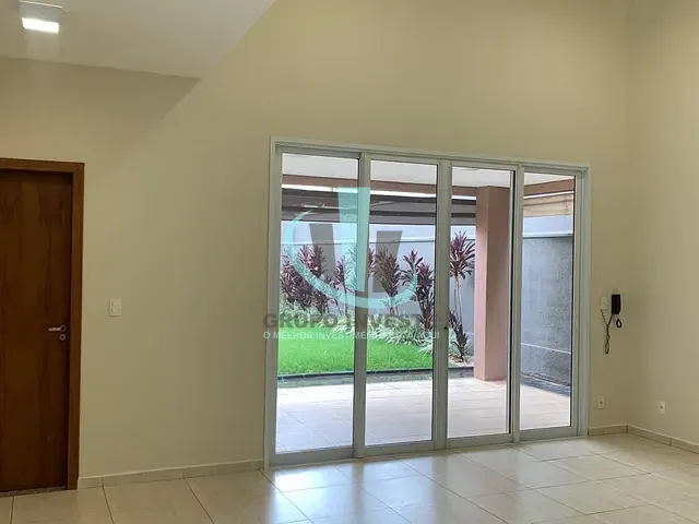 Casa com 360m² 3 quartos e 4 banheiros, para alugar, no bairro Condomínio Buona Vita em Araraquara