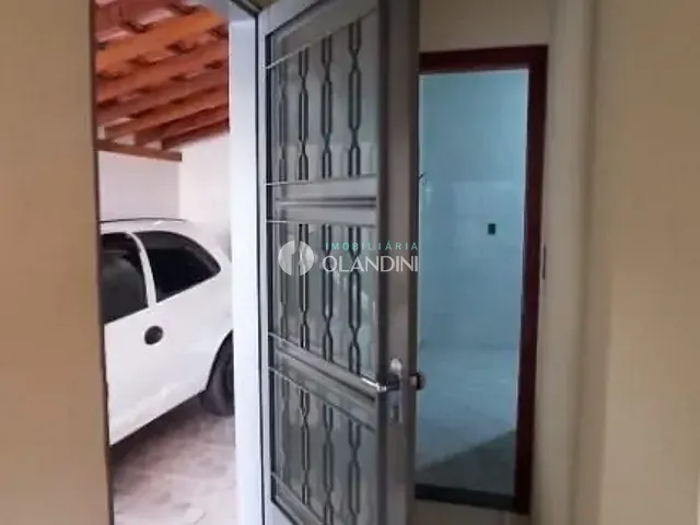 Casa 2 quartos e 1 banheiro, para alugar, no bairro Centro em Artur Nogueira