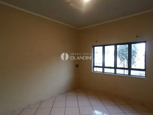 Casa 2 quartos e 1 banheiro, para alugar, no bairro Centro em Artur Nogueira