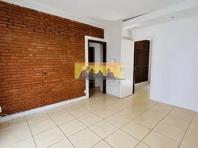 Casa com 220m² 2 quartos e 2 banheiros, à venda, no bairro Vila Santa Isabel em Campinas