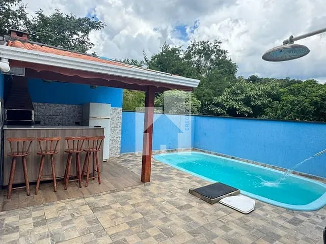 Casa com 175m² 3 quartos e 2 banheiros, à venda, no bairro Loteamento Serra dos Cristais em Várzea Paulista